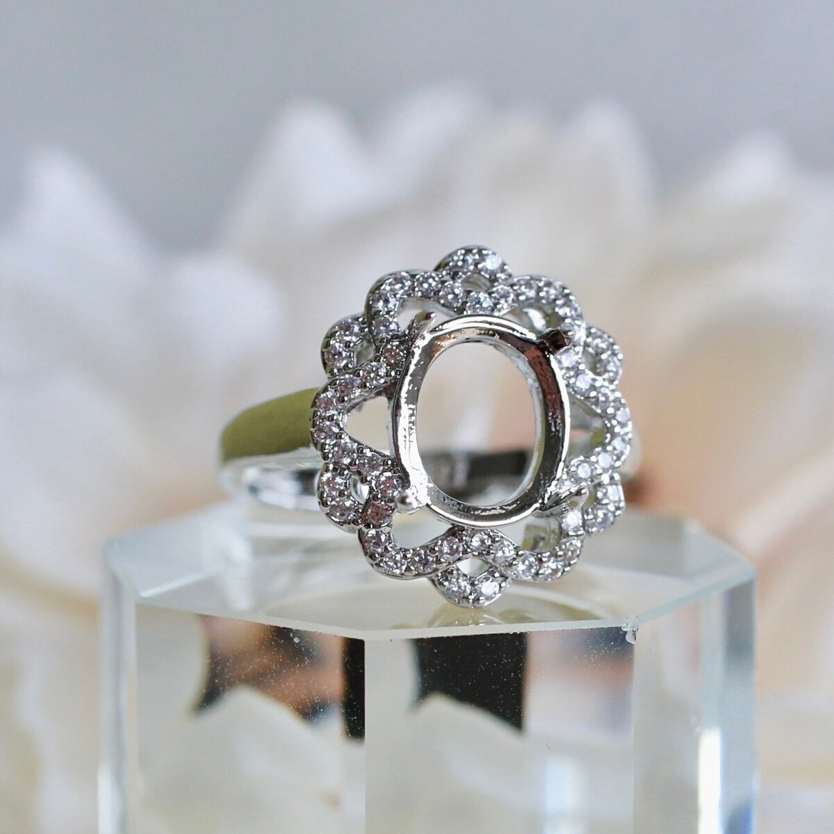 在庫わずか 空枠 指輪 花モチーフ かわいい ロマンティック 品 